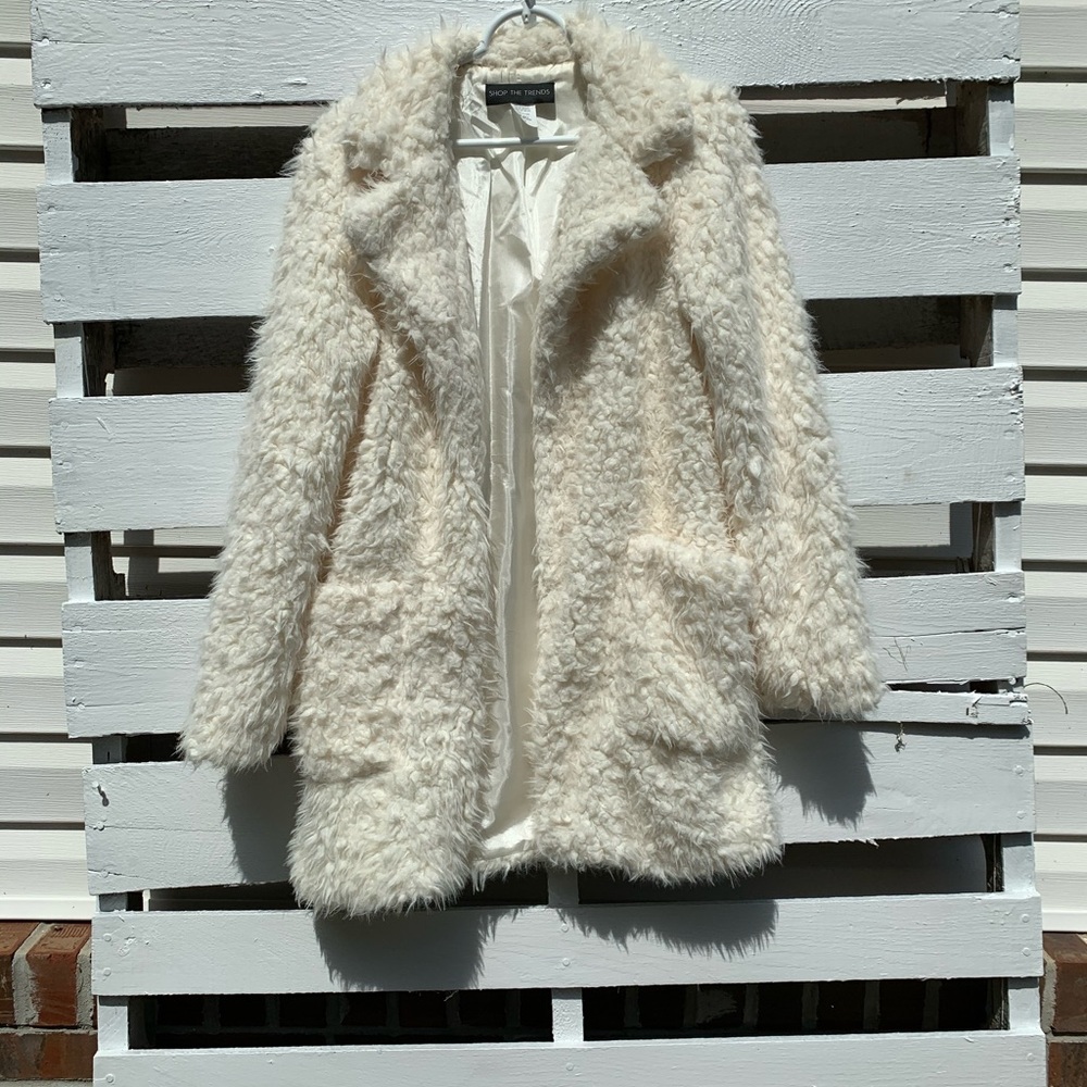 Ivory Teddy Bear Coat - Picture 8 of 12